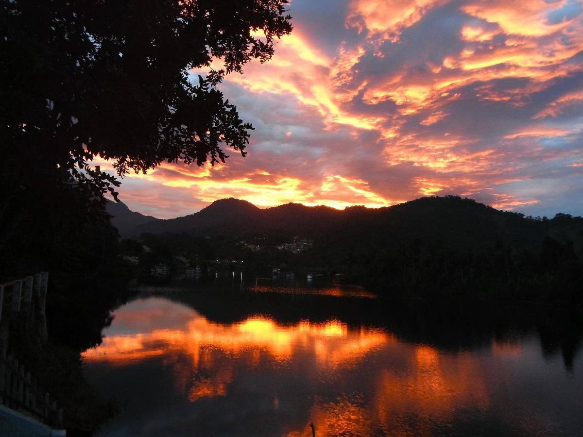 Pousada Entre Paraisos Angra dos Reis Bagian luar foto